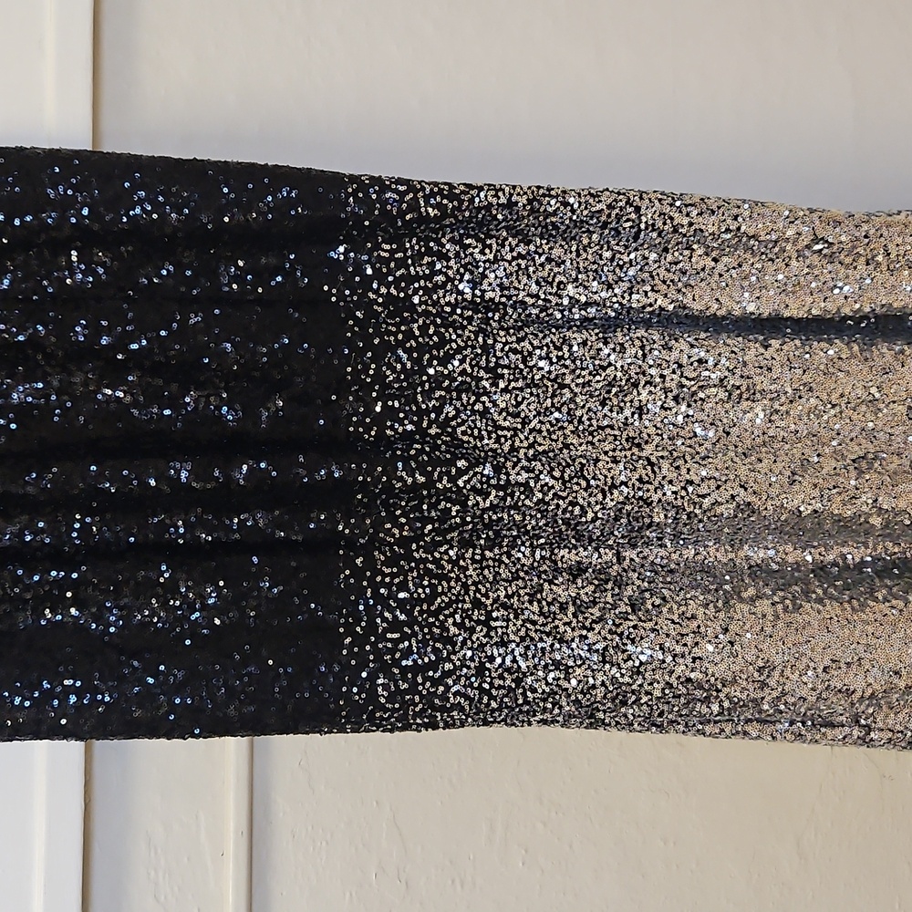 Size 10 (tag M) black/silver sleeveless sequin sheath style evening gown NWOT - Picture 5 of 11